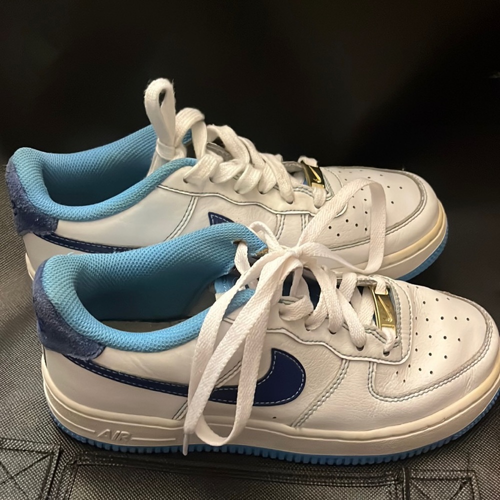 First Use- White University Blue Air Force 1